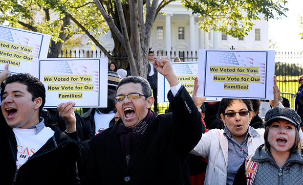 Rally in front of the White House for immigrant rights