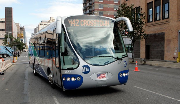 A new 35-foot-long electric hybrid bus